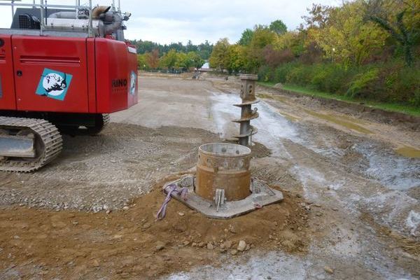 Bohrger�t mit Bohrrohr.j